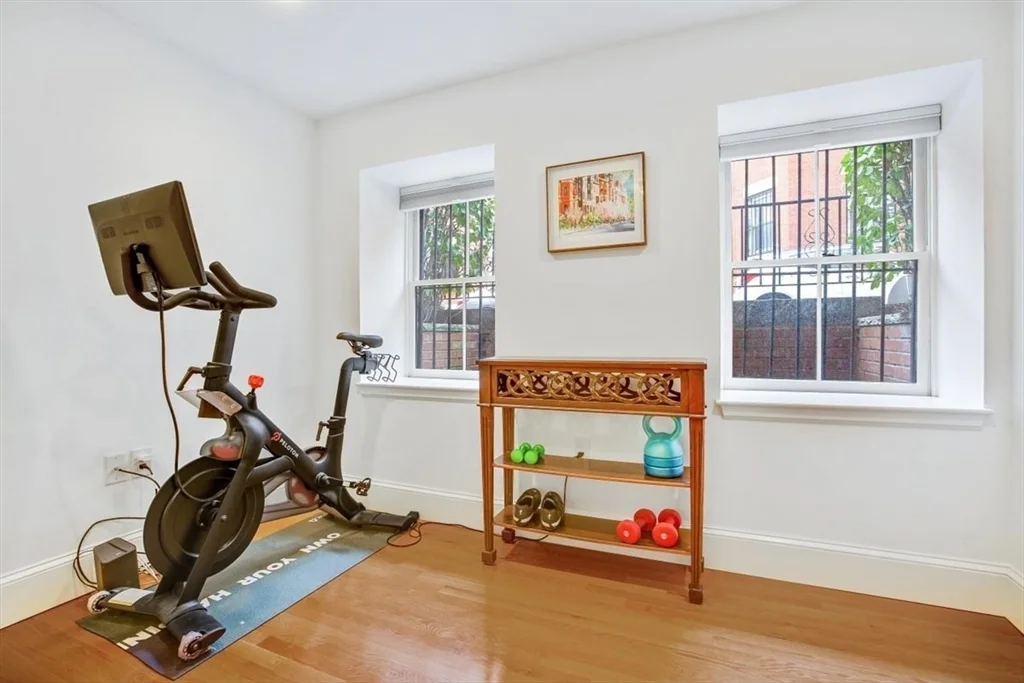 5 Bond St, South End