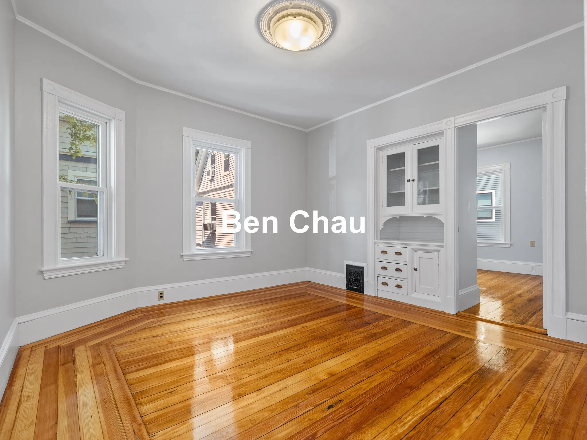 57 Hawthorne St, Davis Square