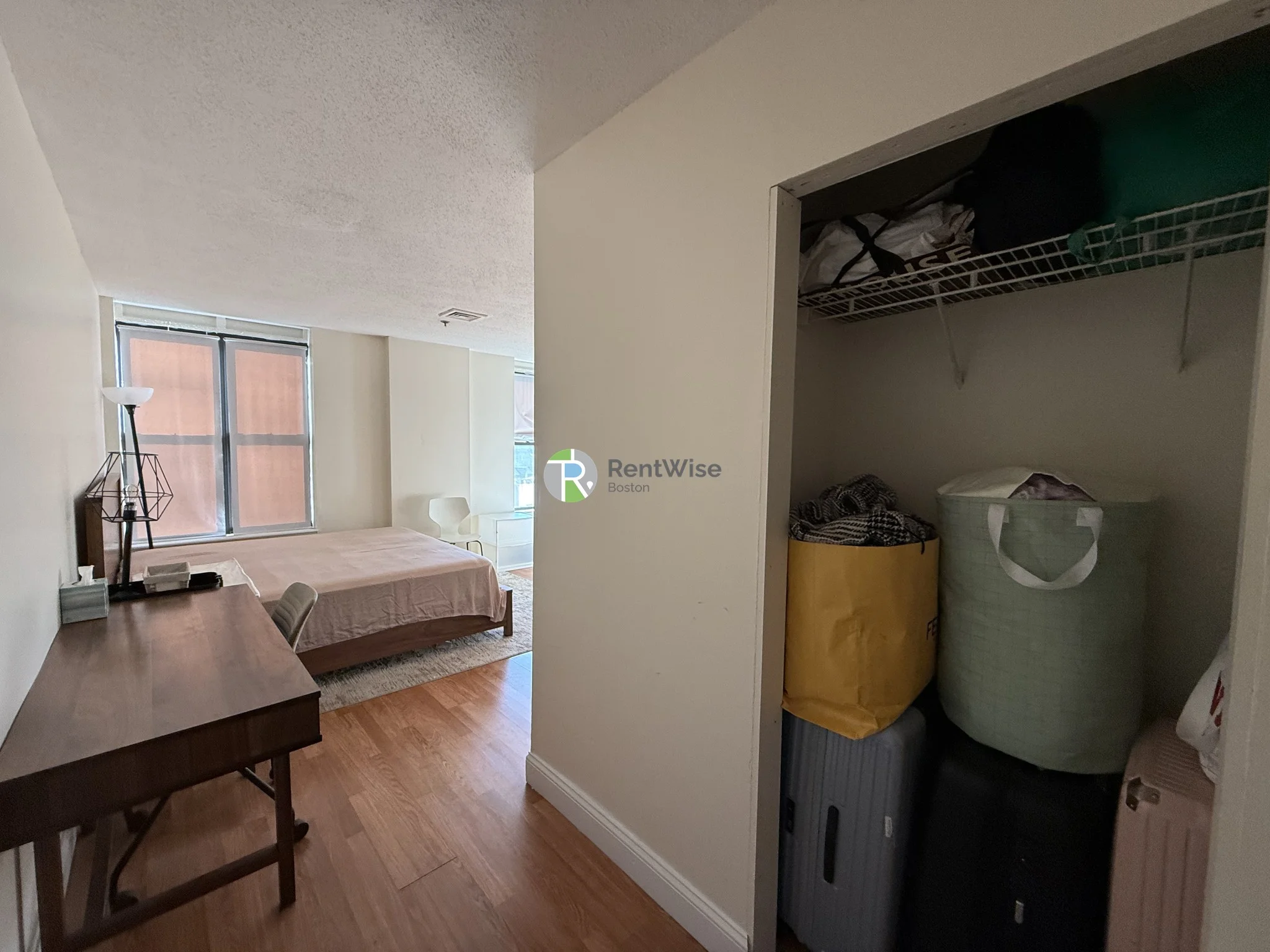1126 Boylston St, Fenway