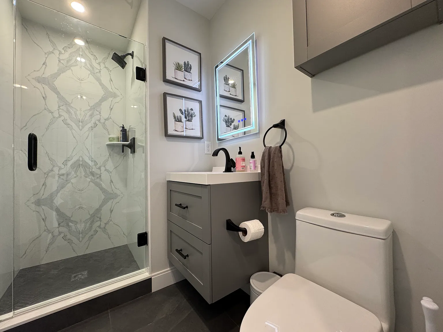 35 Hunnewell Ave, Oak Square