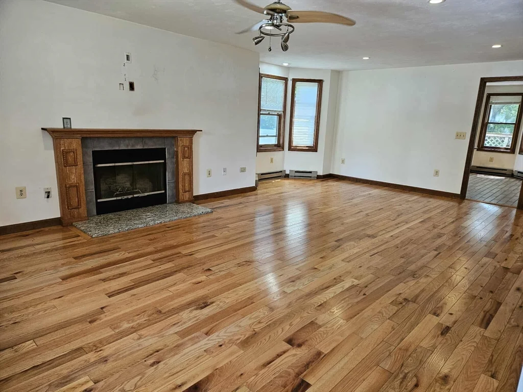 14 Travis, Worcester