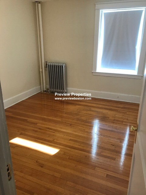 88 Washington St, Brighton