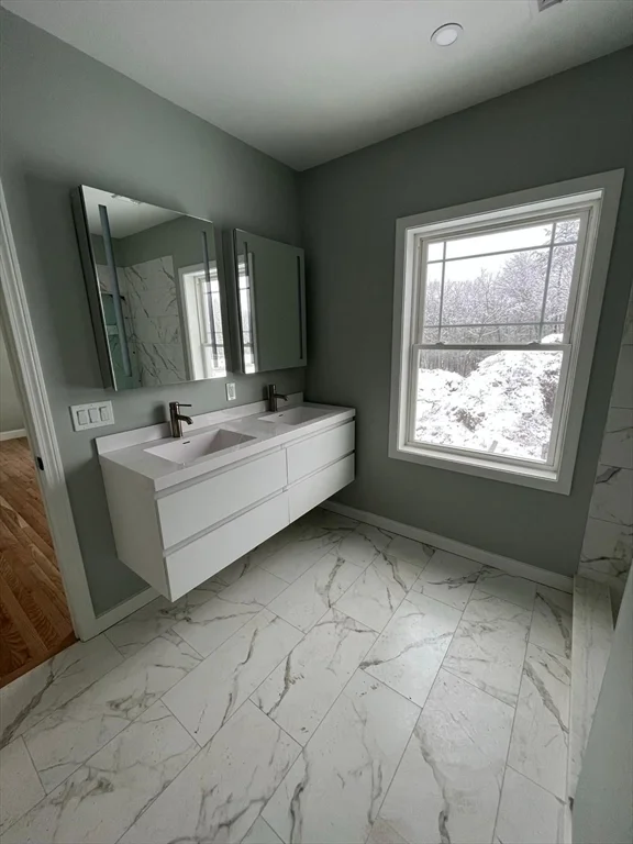 8 Jackson Rd, Chelmsford