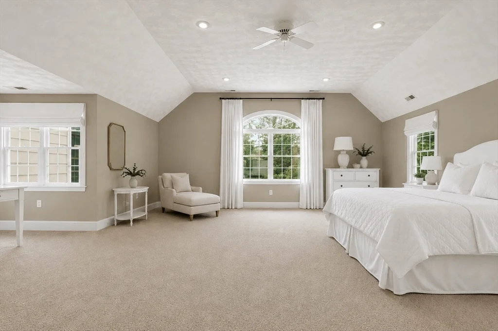57 Douglas Rd, Needham