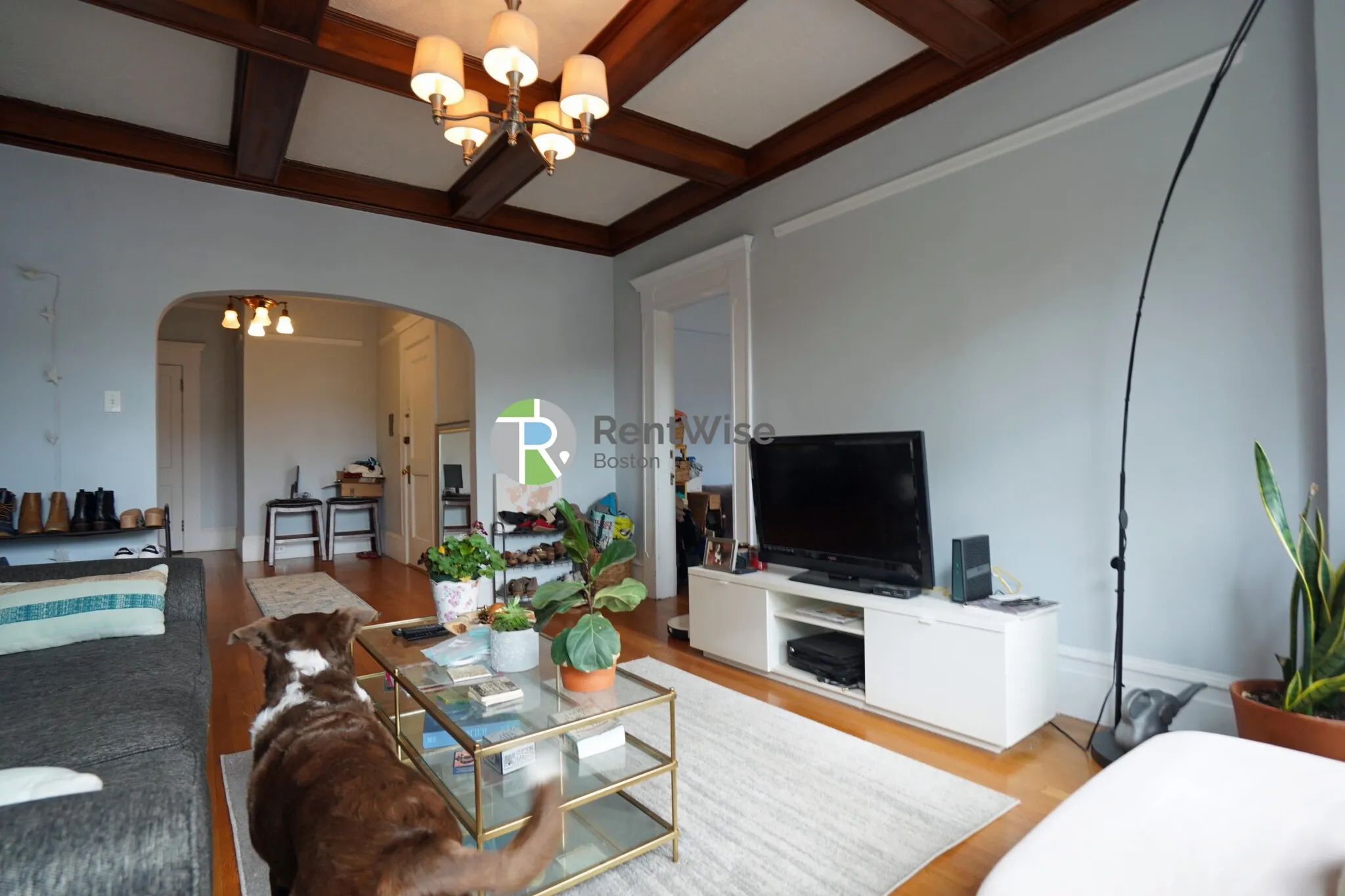 94 Naples Rd, North Brookline