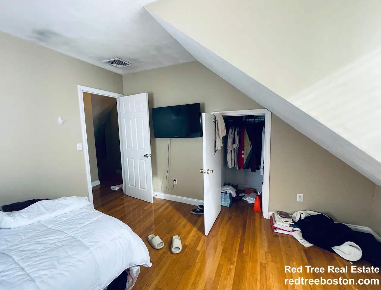 19 Highgate St, Allston