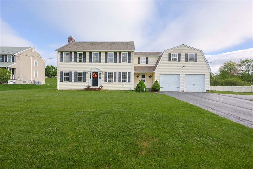 52 Galway Dr, North Attleboro