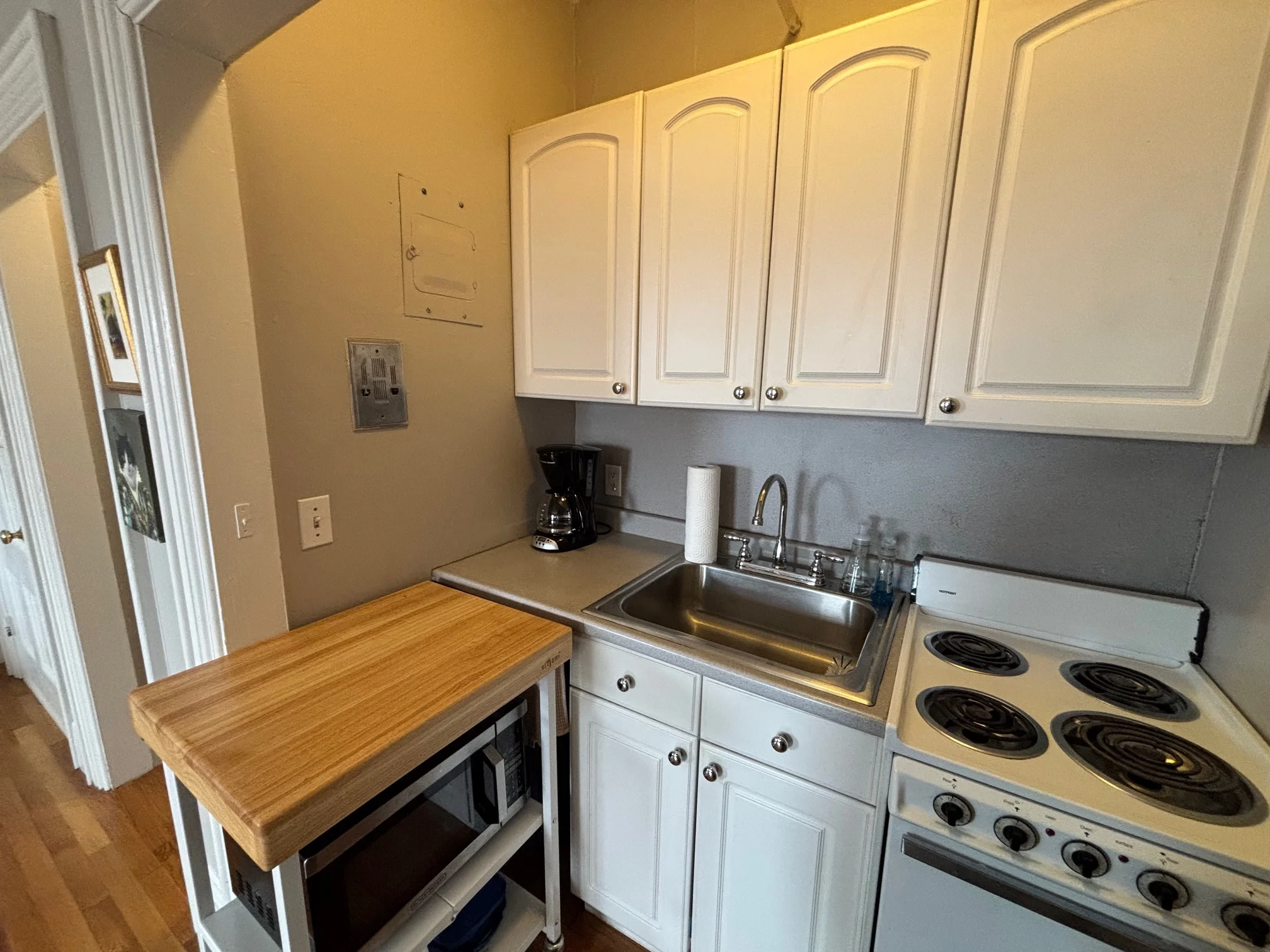 82 Charles St, Beacon Hill