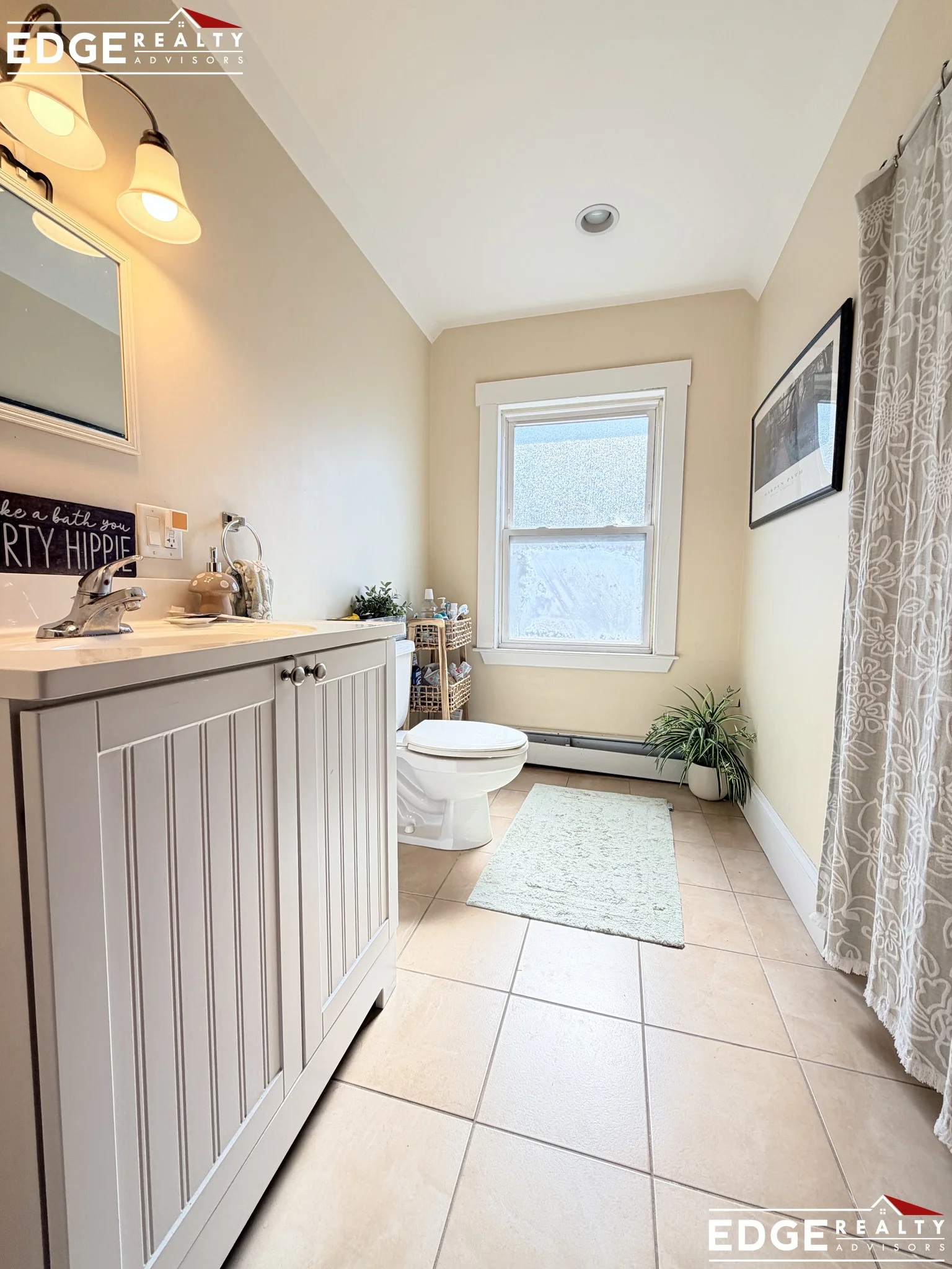 73 Leicester St, Oak Square