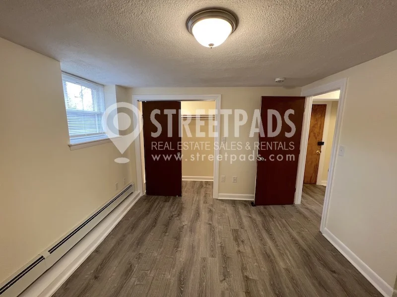 176 North Beacon St, Brighton