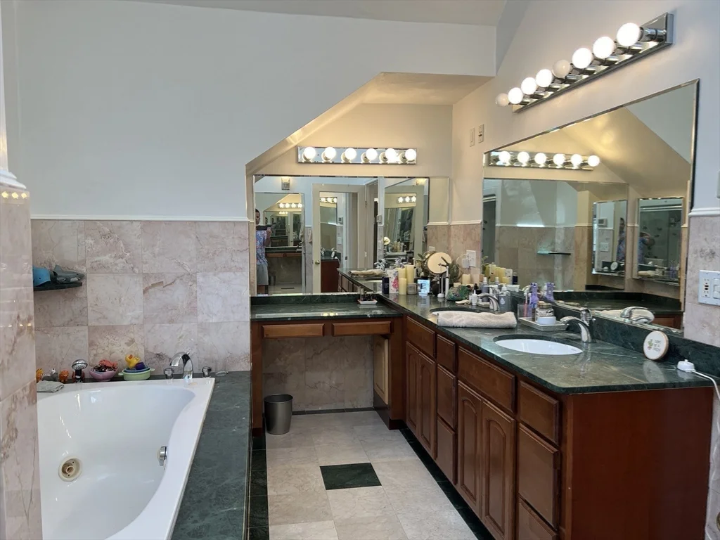 11 Garrison Rd, East Arlington