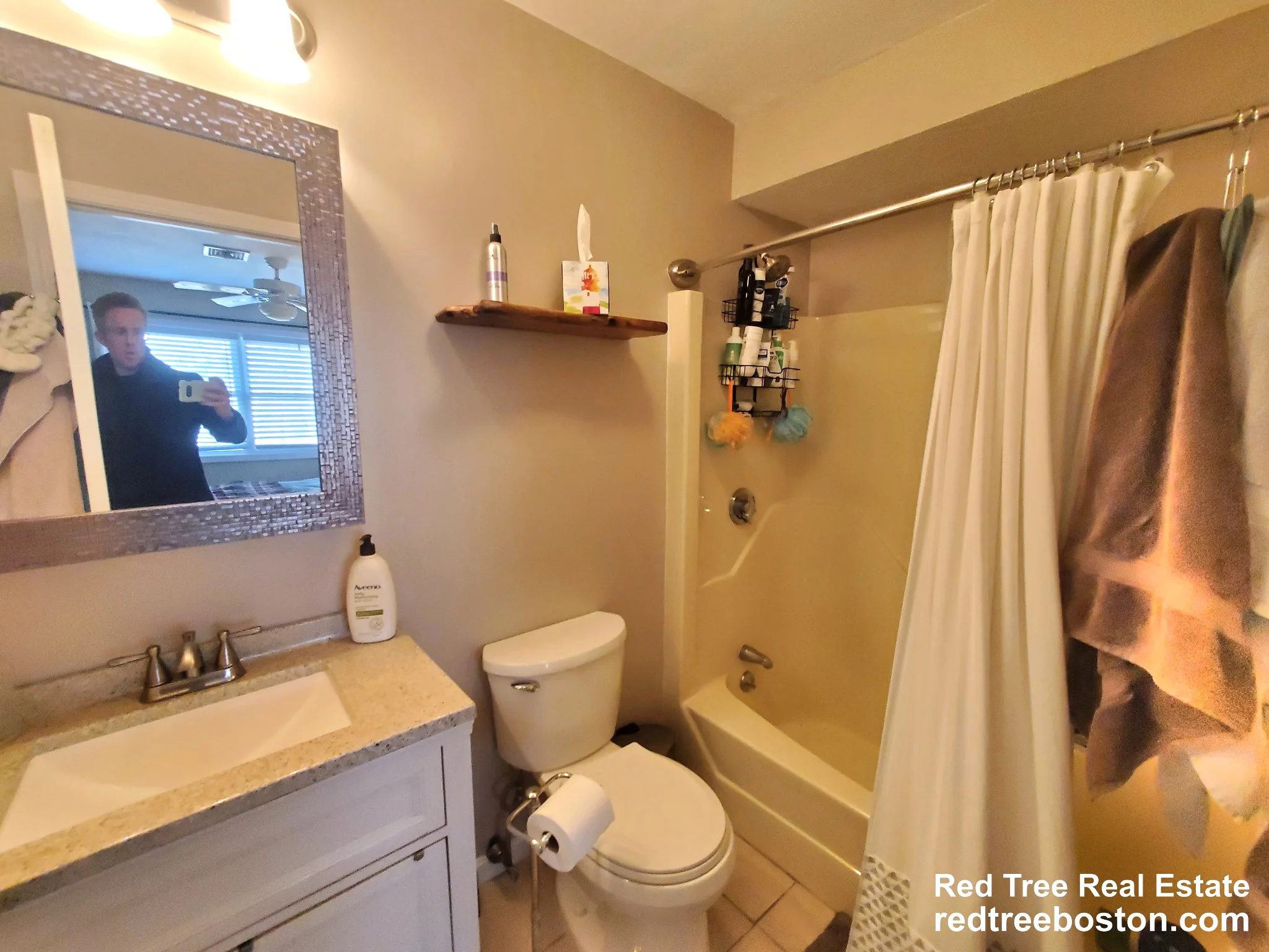 1400 Lagrange St, West Roxbury