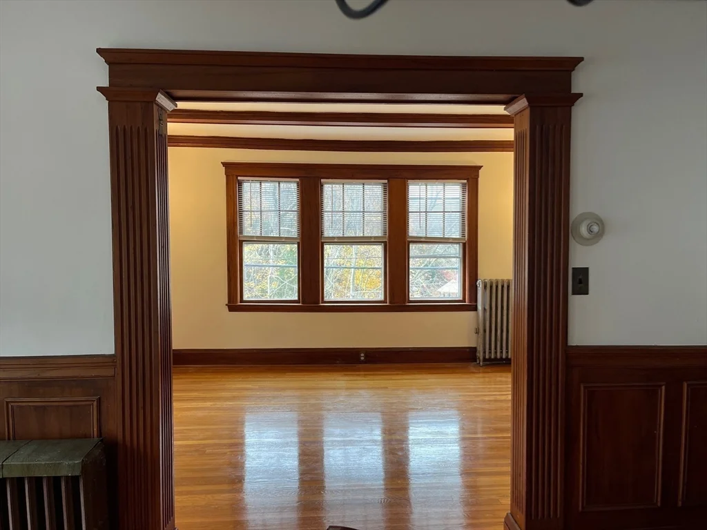 42 School St, Arlington