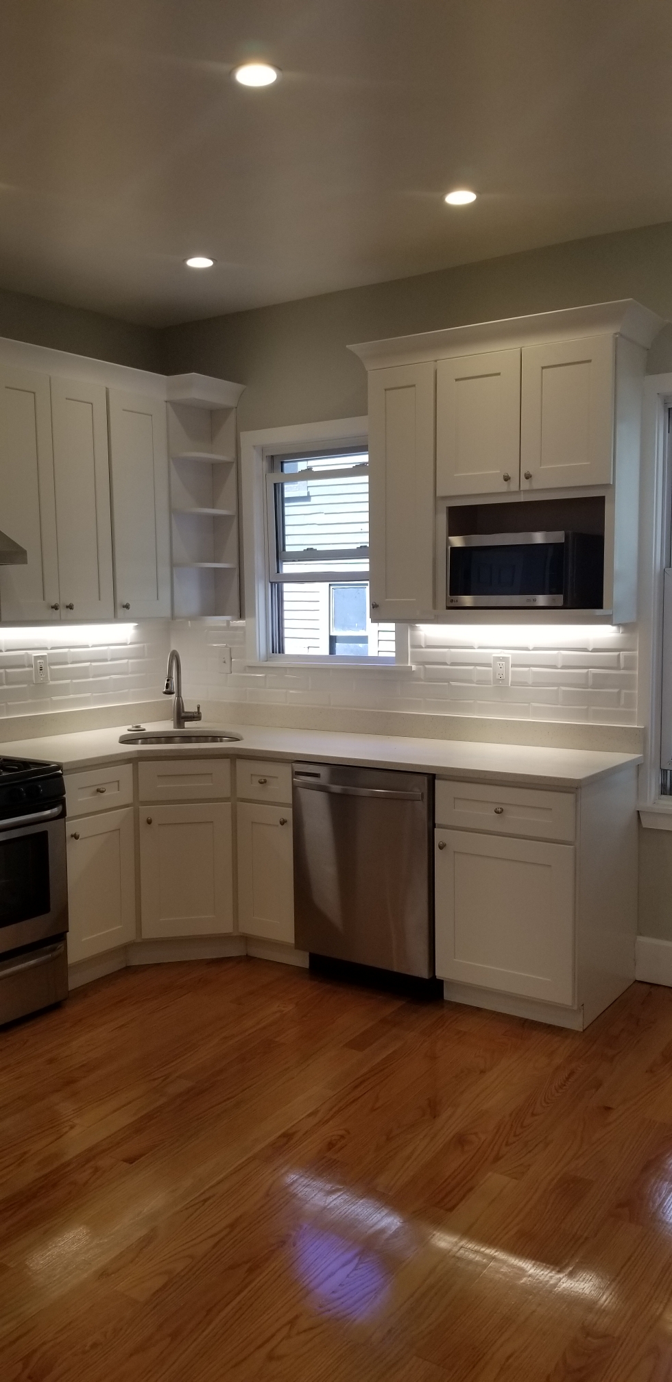 164 Hyde Park Ave, Jamaica Plain