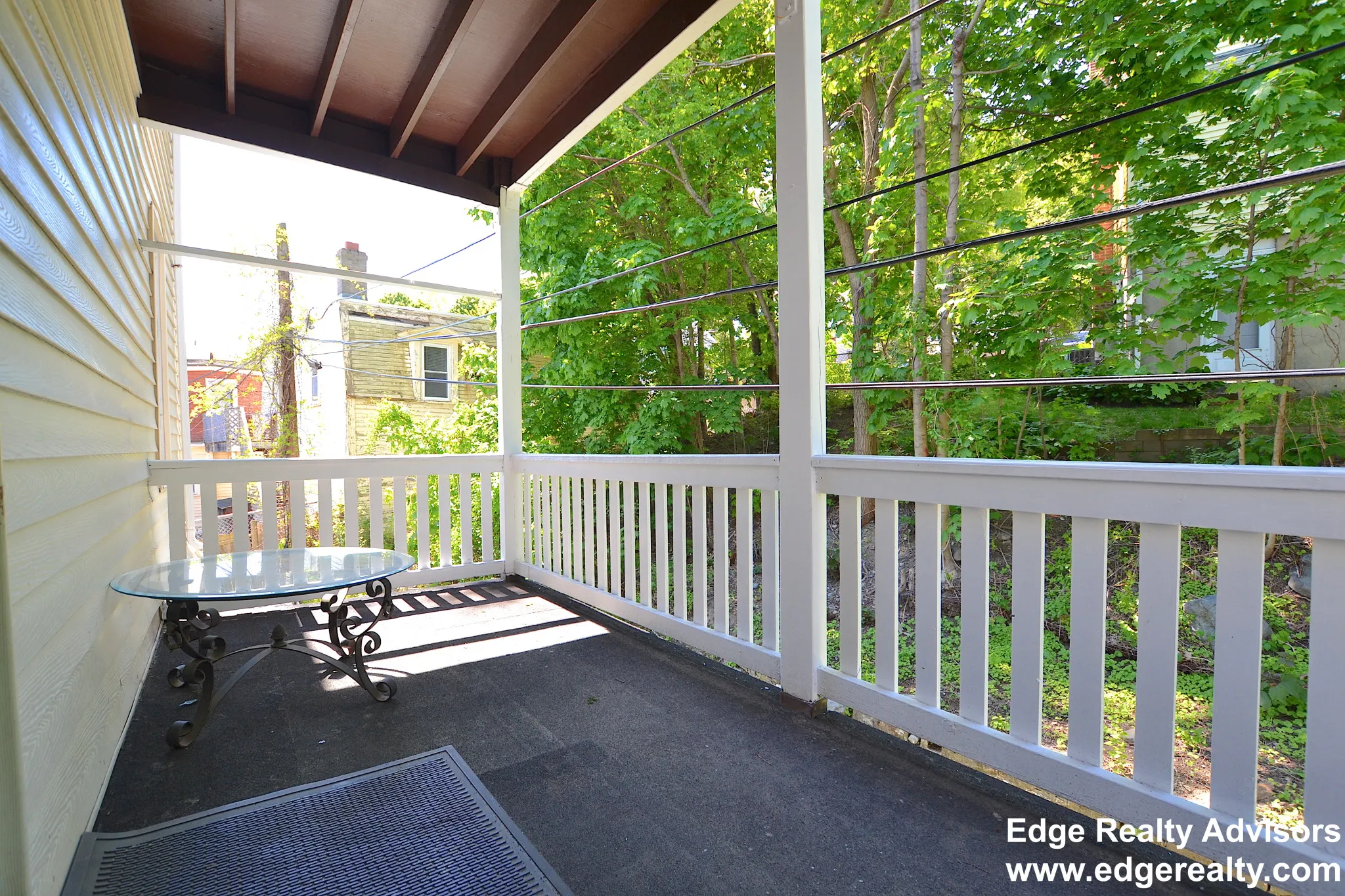 548 Washington St, Brighton