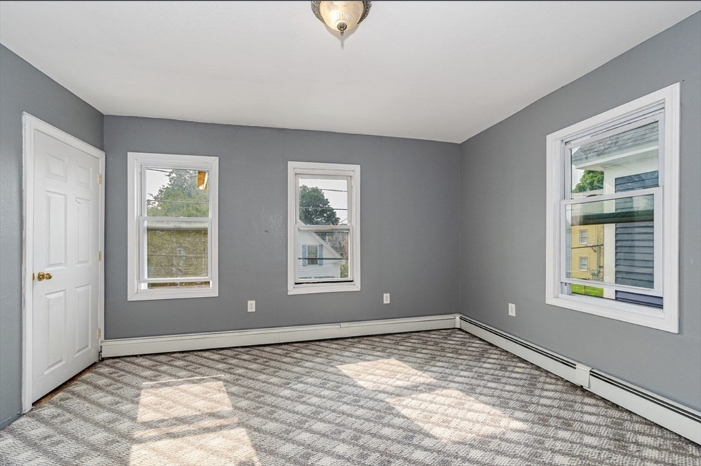 59 Fulton St, Lowell