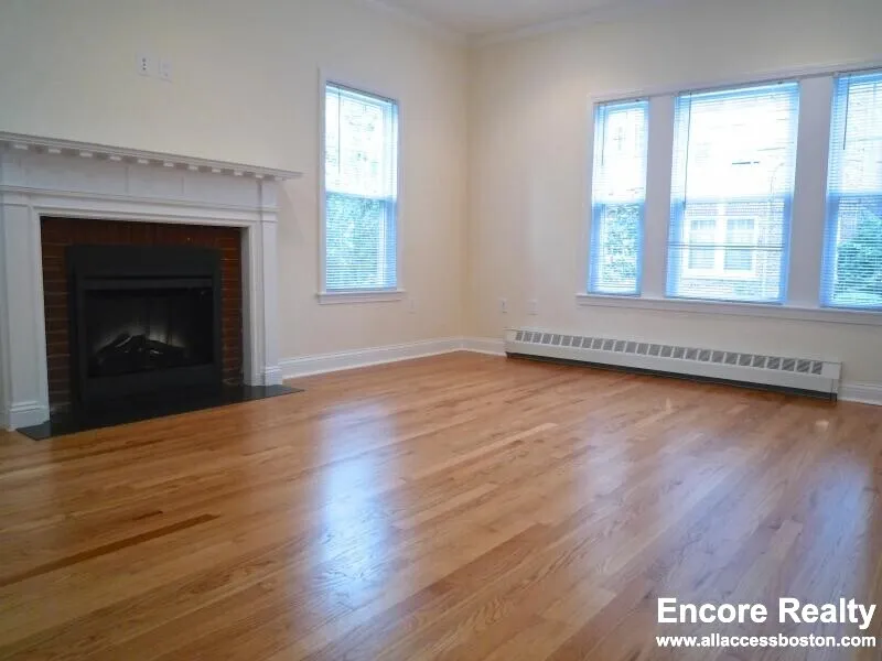 65 Langdon St, Neighborhood Nine