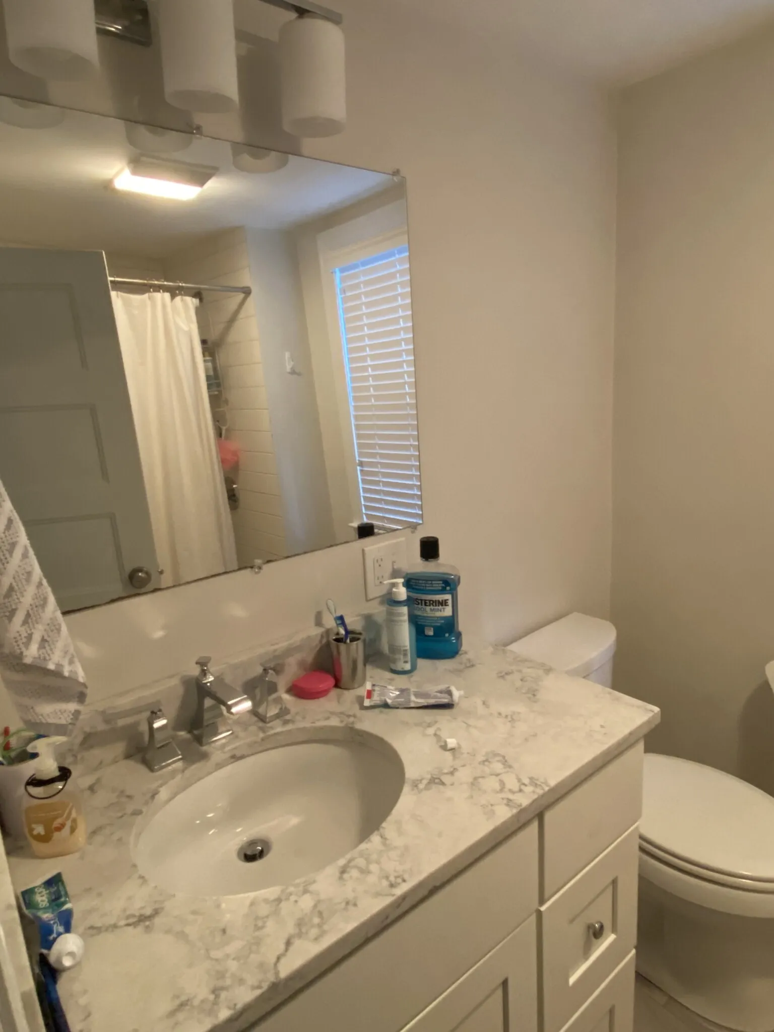 69 Bromfield Rd, Tufts