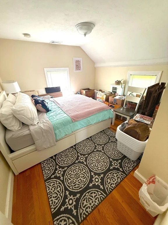 6 Skillings, Winchester