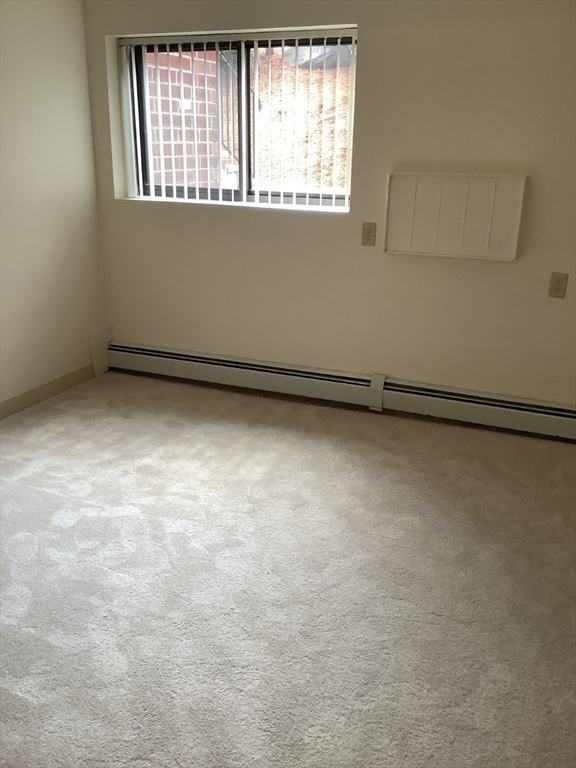 50 Cambridge Rd, Woburn