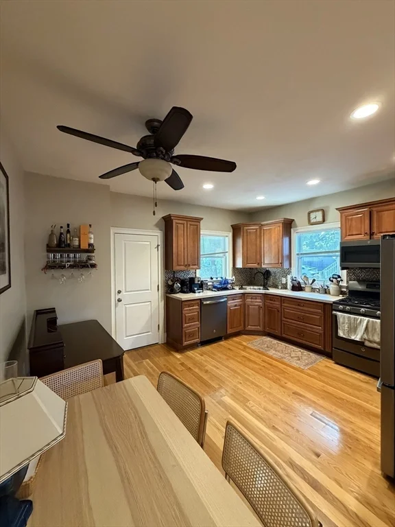 23 Bedford, Quincy