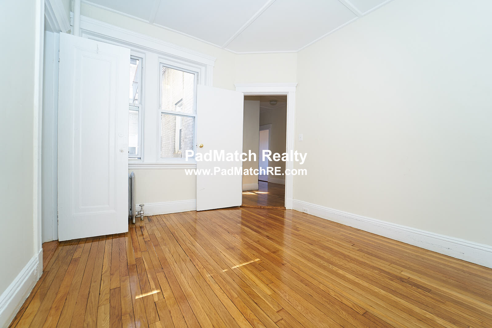 1185 Boylston St, Fenway