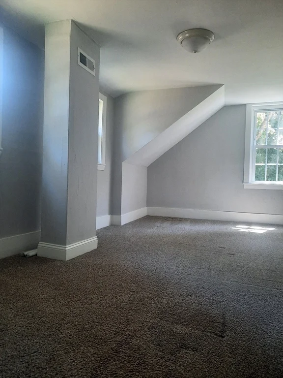 466 Center St, Hanover