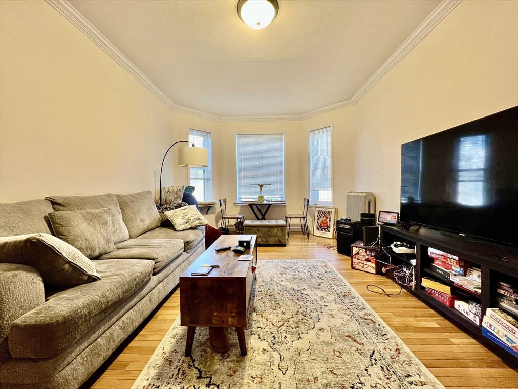 1706 Commonwealth Ave, Brighton