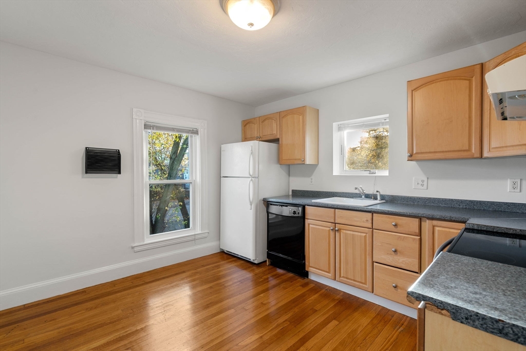 15 Bradbury St, Allston