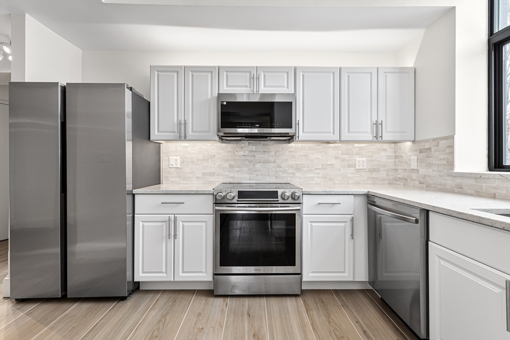 15 Waverly, Brighton