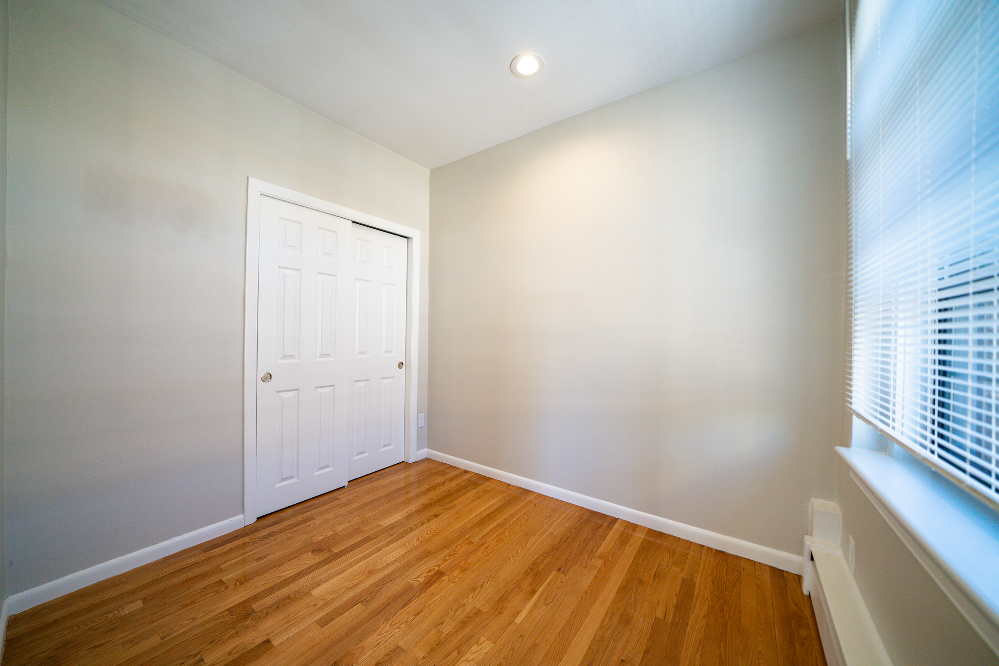 158 Saint Botolph St, Back Bay