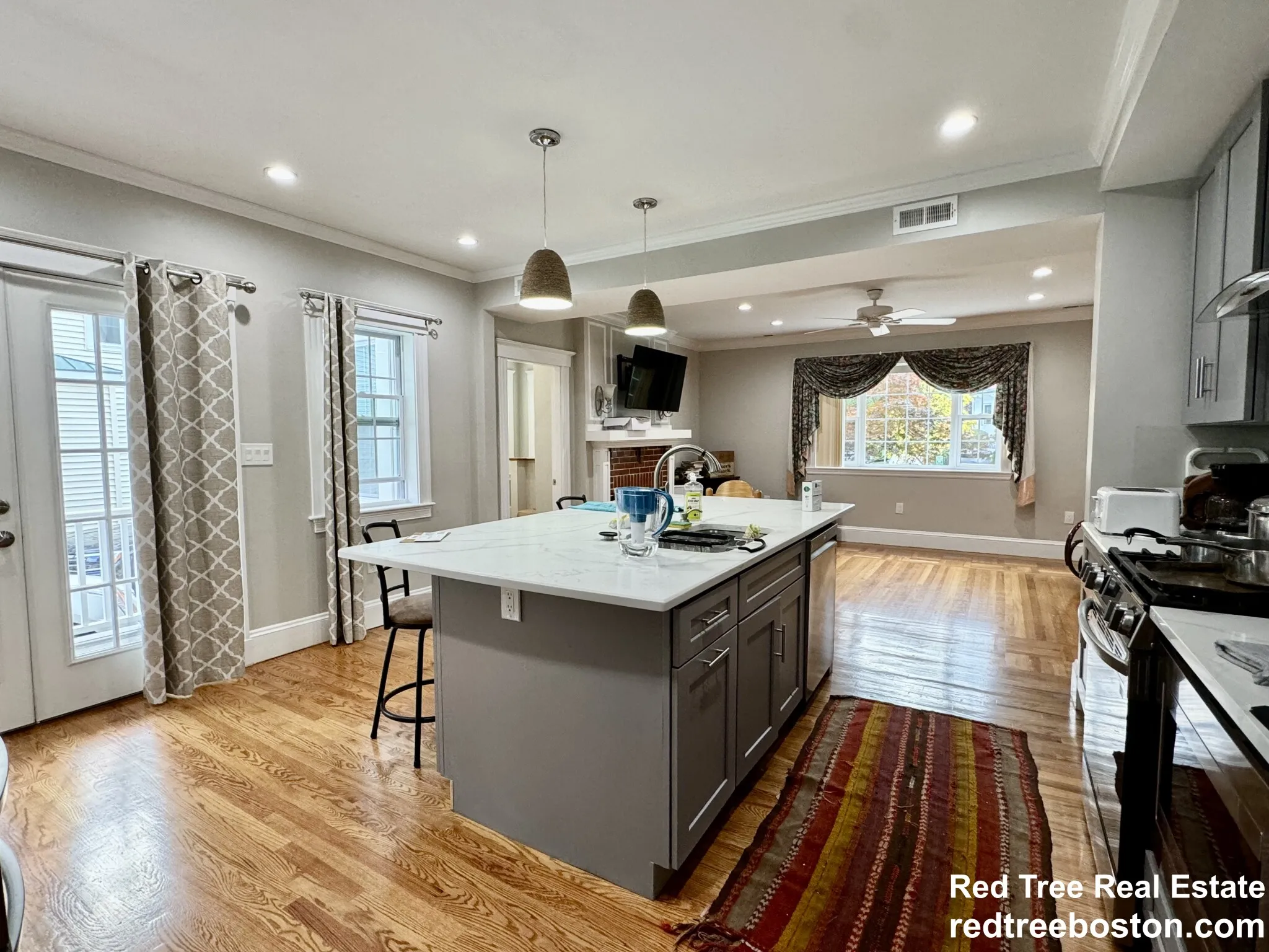 68 Manet Rd, Chestnut Hill