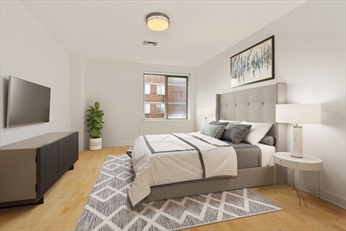 183 Oak St, Newton Upper Falls