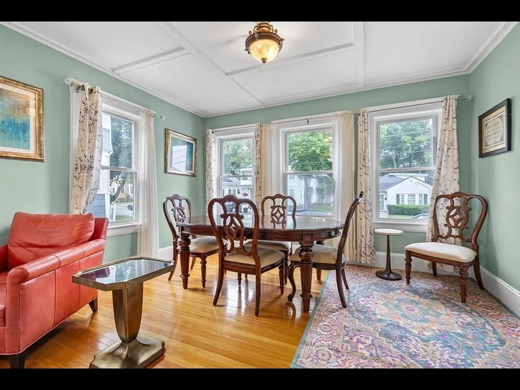 26 Lincoln St, North Andover