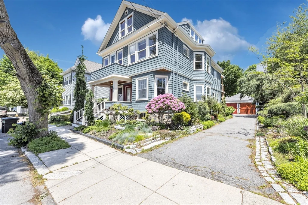 89 Dent St, West Roxbury