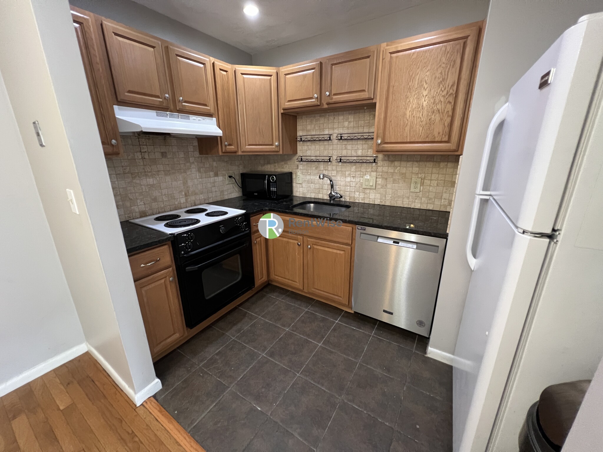 10 Scottfield Rd, Allston