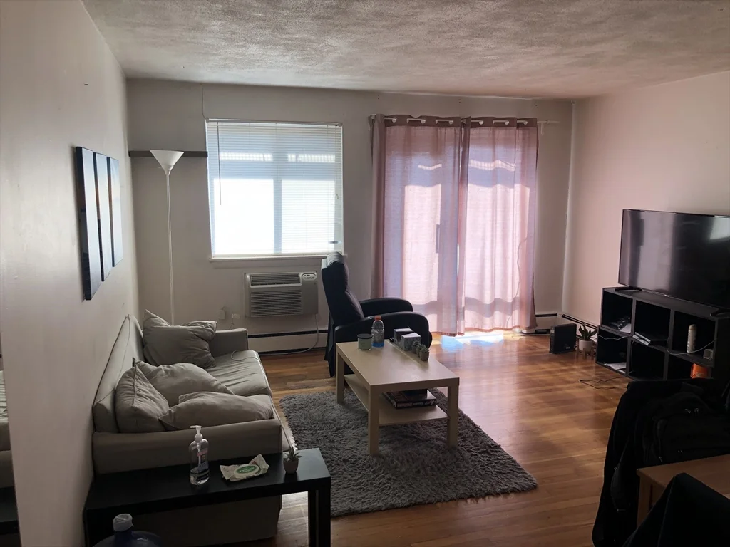 1027 Commonwealth Ave, Allston
