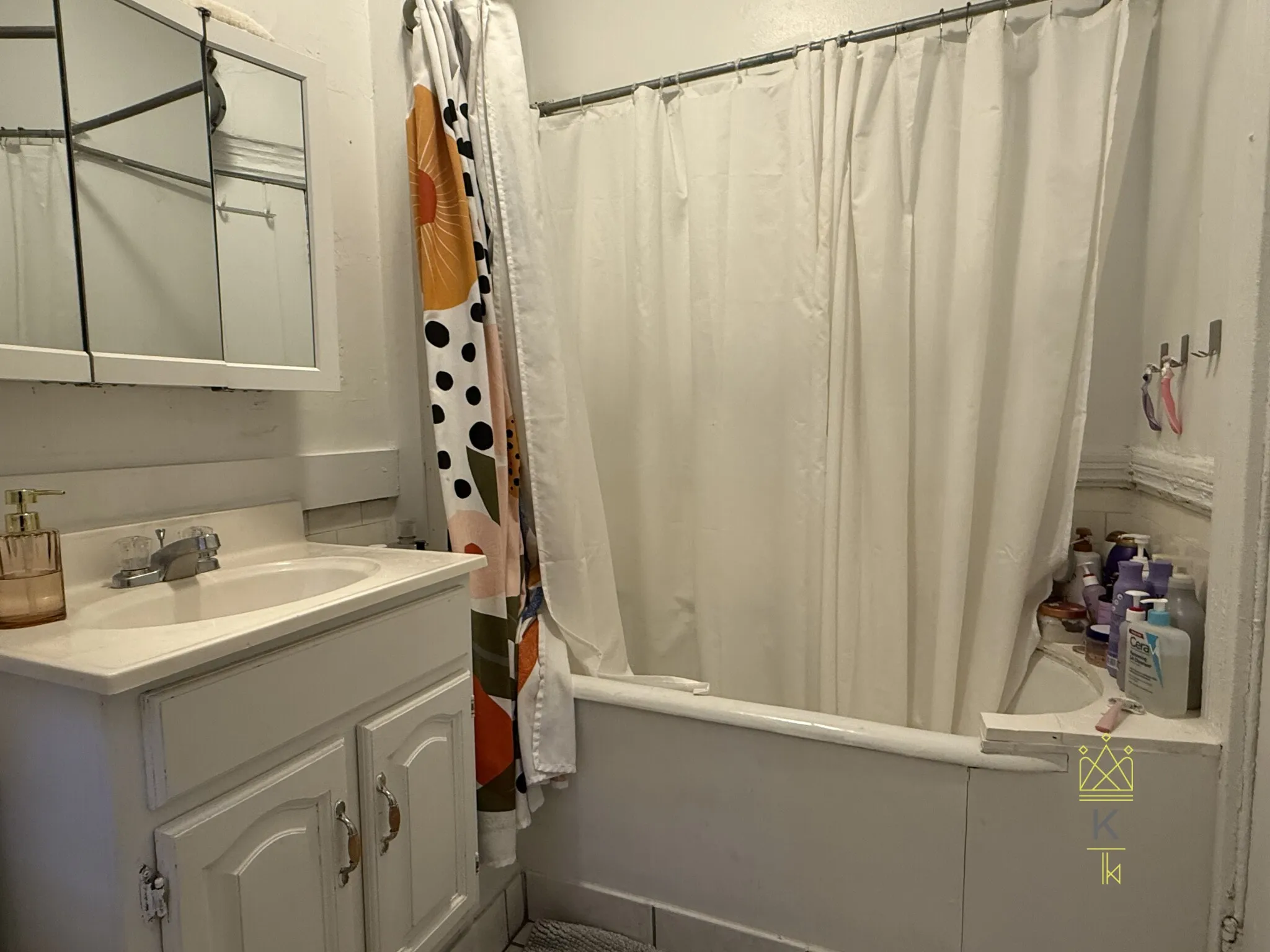 238 Hemenway St, Fenway