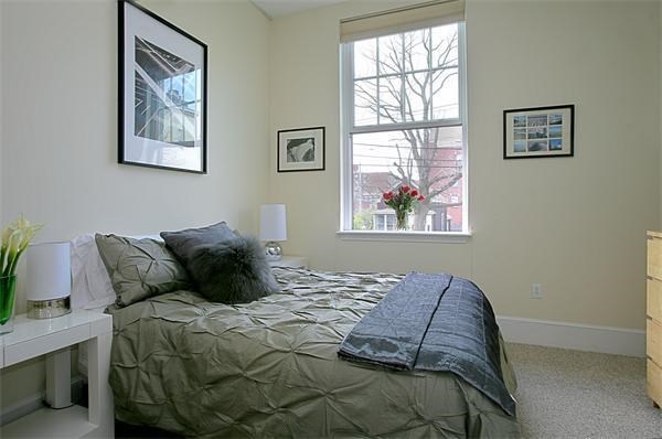 245 Beacon St, Somerville