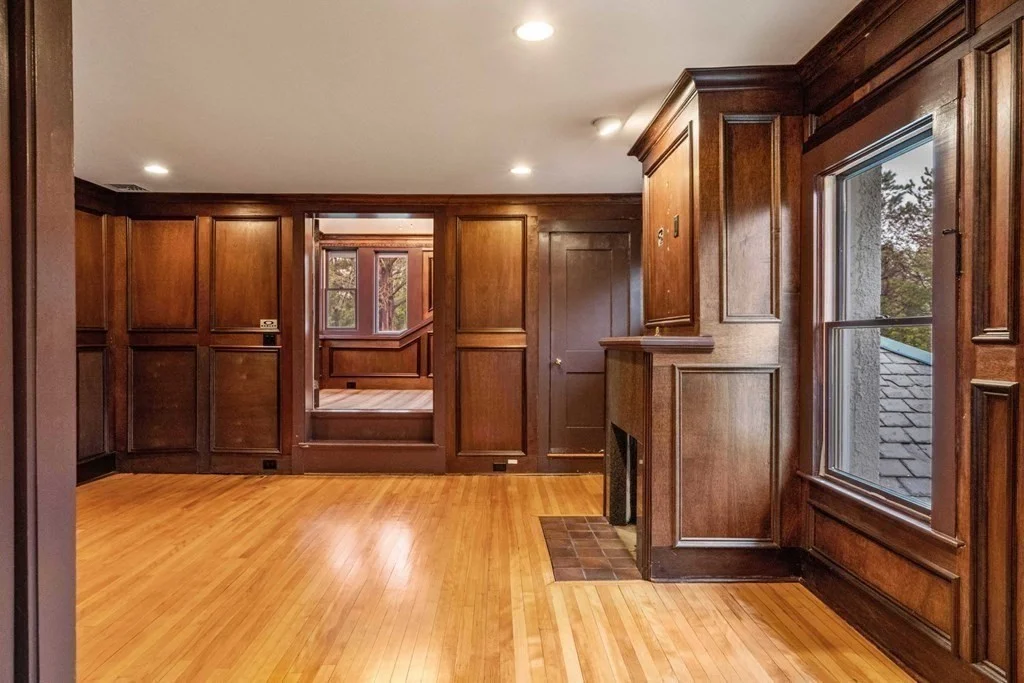 12 Summit Rd, Lexington