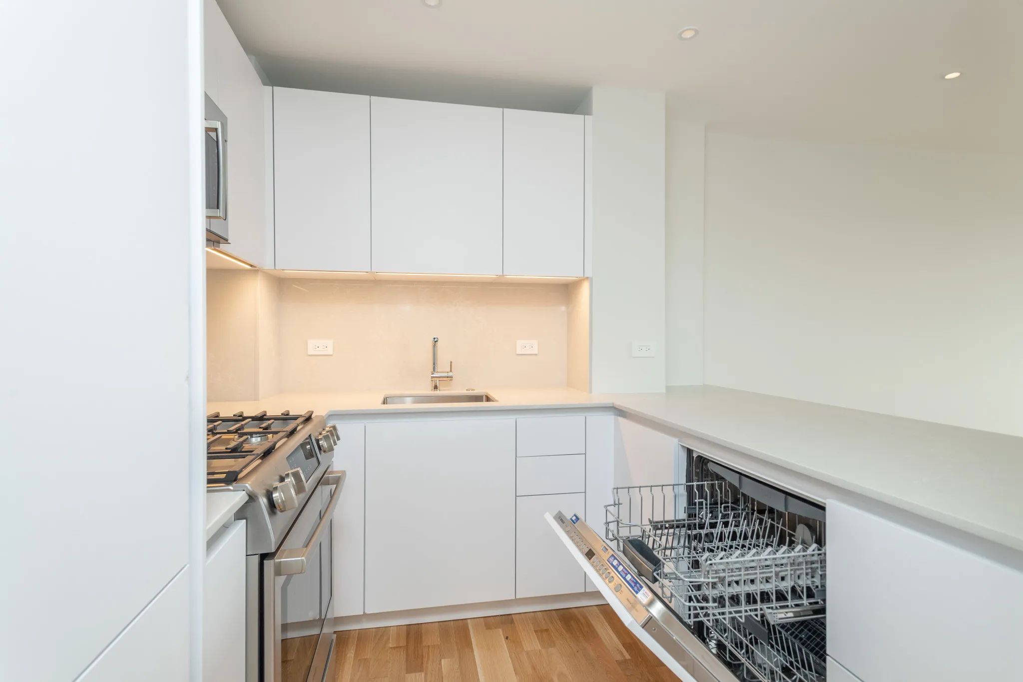 1410 Columbia Rd, South Boston