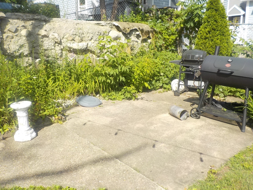 578 Trapelo Rd, Belmont