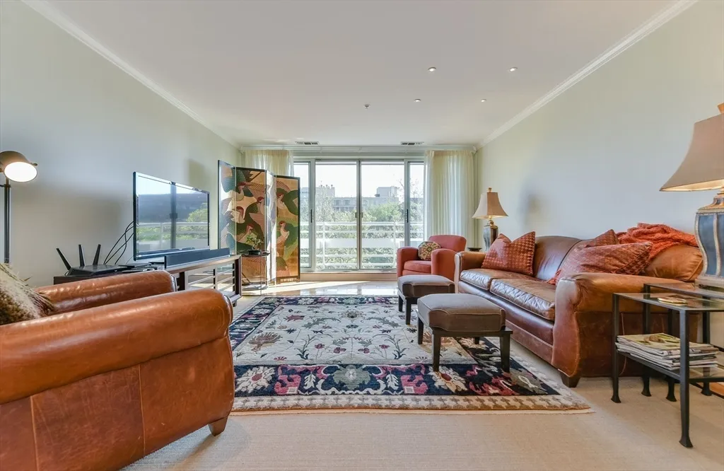 4 Canal Park, East Cambridge