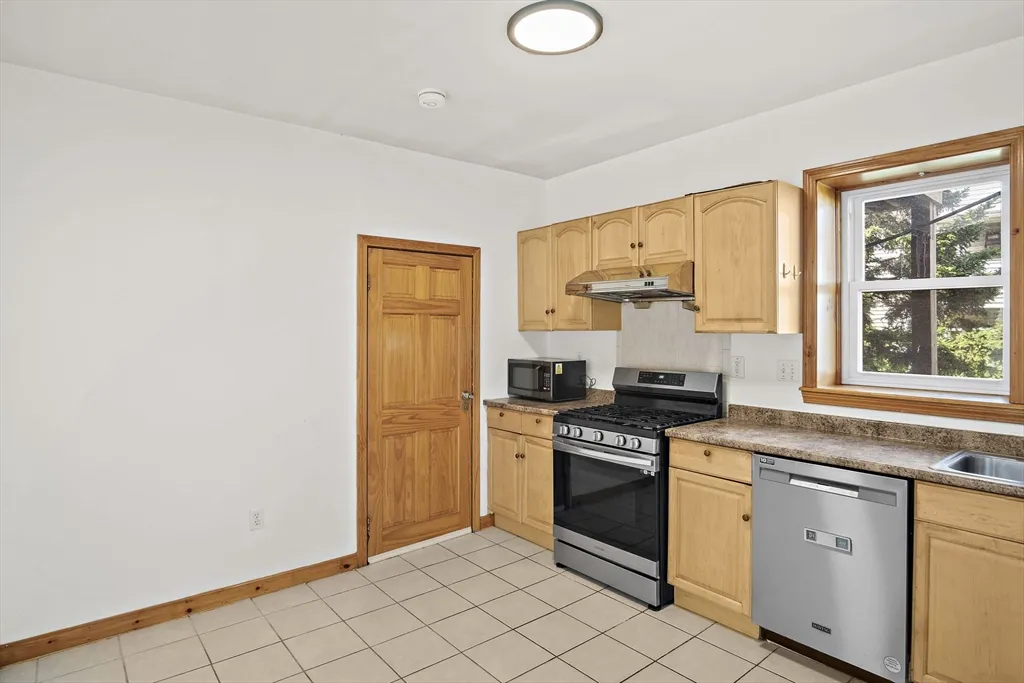 70 Empire St, Allston