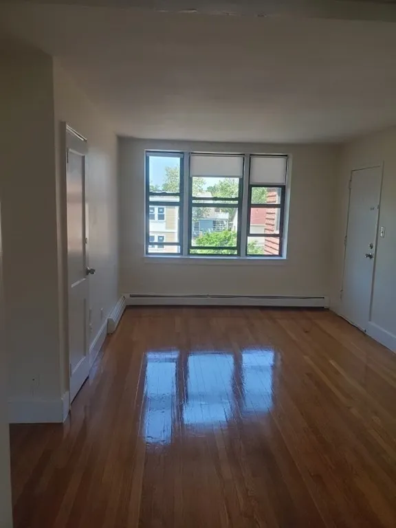 9 Victory Rd, Dorchester