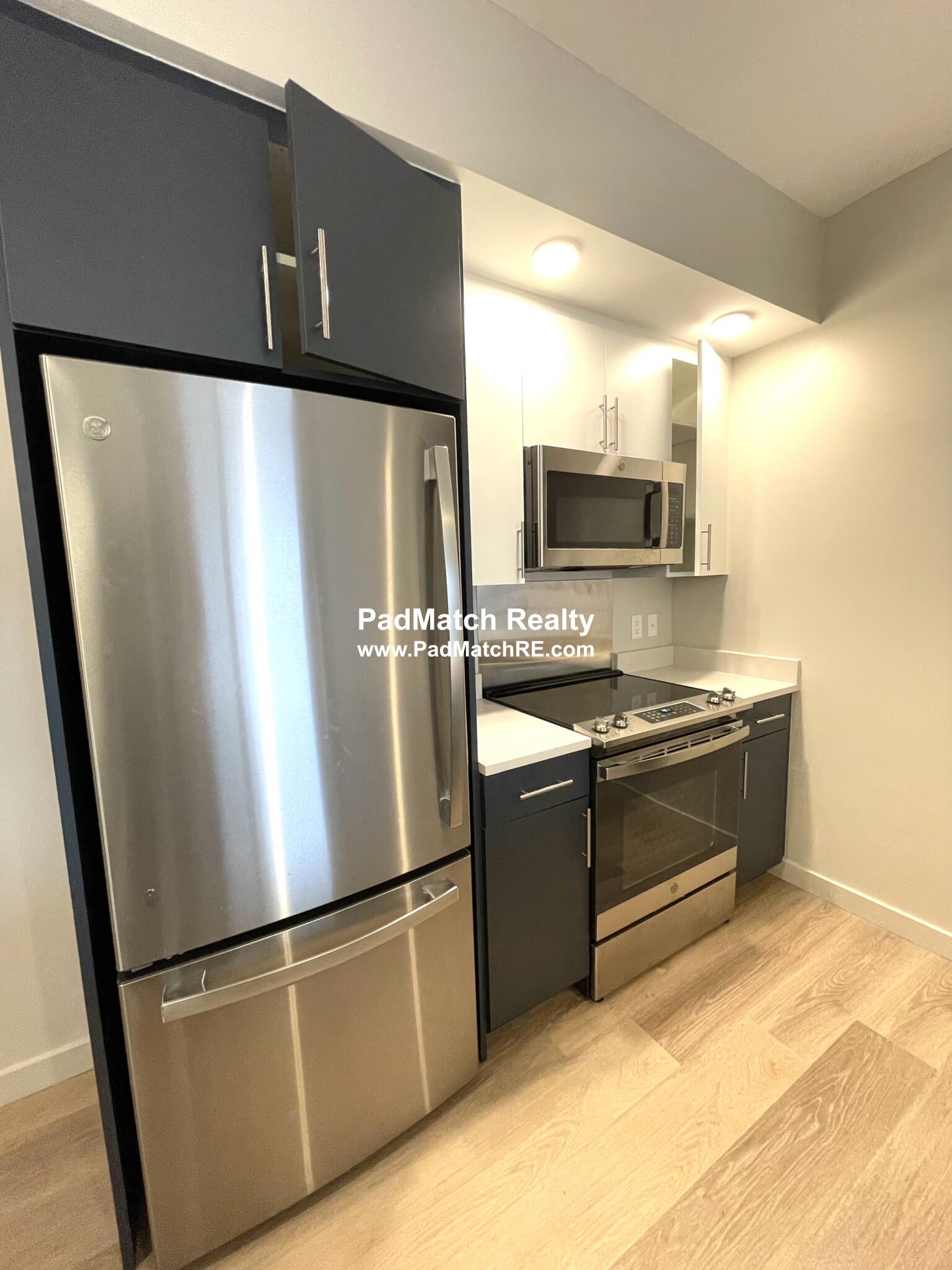 1550 Soldiers Field Rd, Brighton