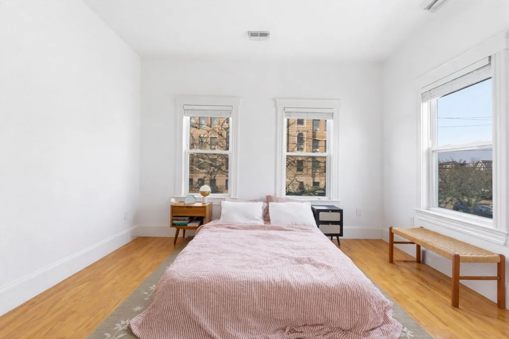 88 G St, South Boston