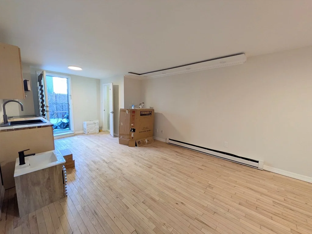 263 Highland Ave, Powder House Square