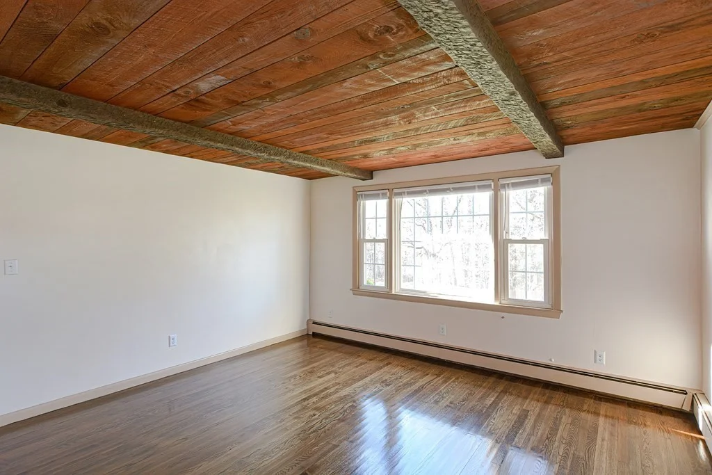 110 Oswego, Bellingham