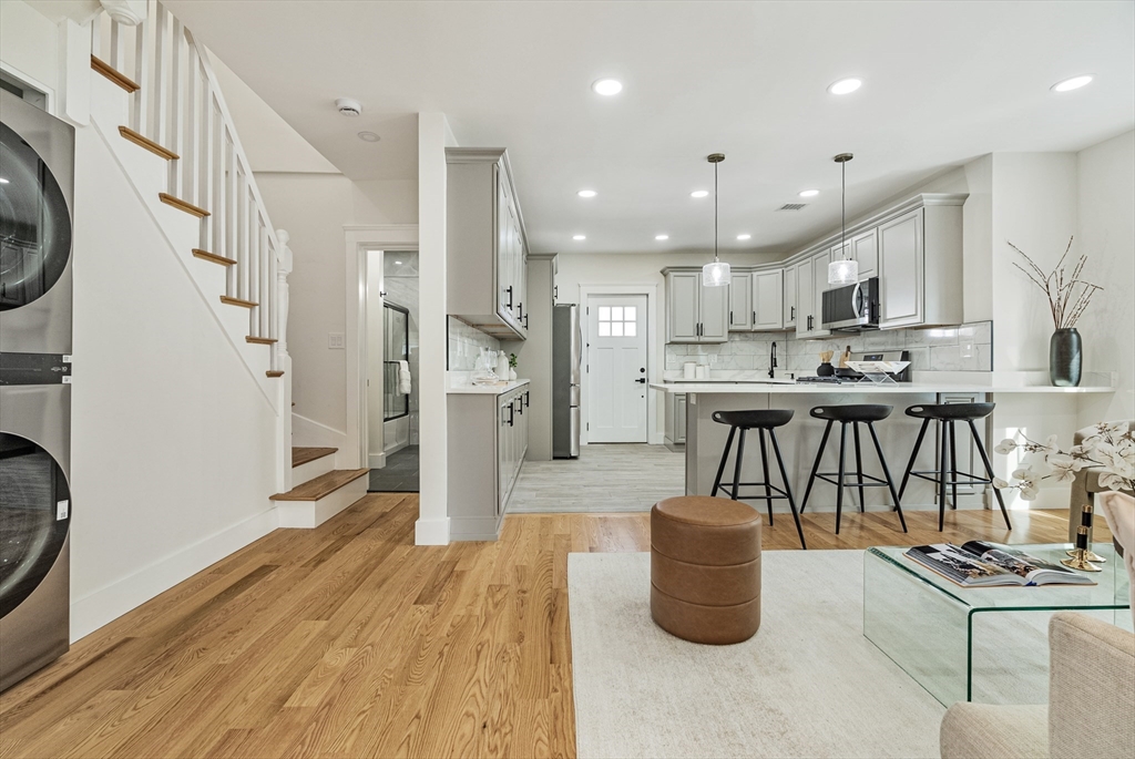 147 Jefferson Ave, Everett